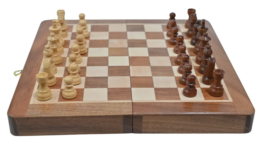 best folding magnetic chess set (2)